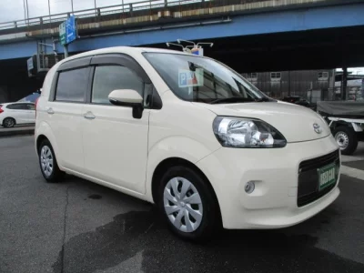 TOYOTA PORTE