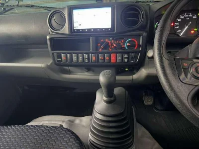 TOYOTA DYNA
