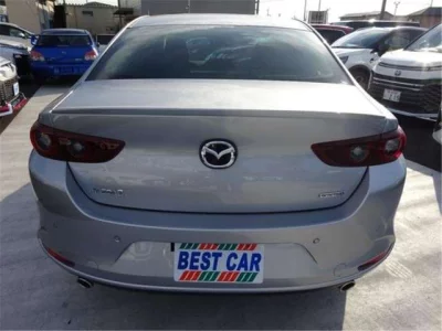 MAZDA MAZDA3