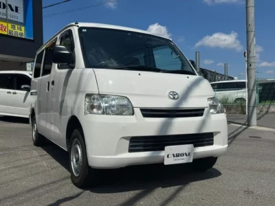 TOYOTA TOWN ACE VAN