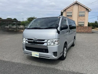 TOYOTA REGIUS ACE VAN