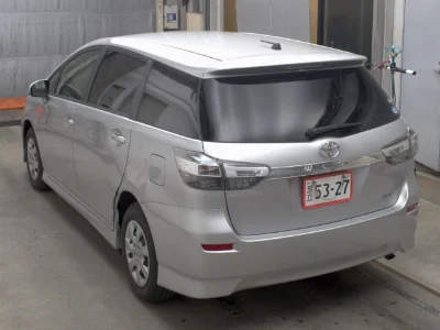 TOYOTA WISH