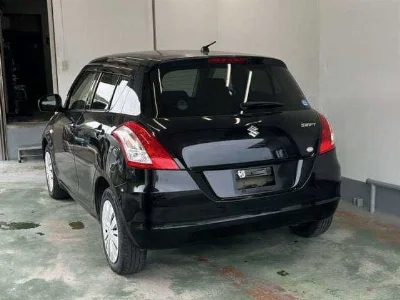 SUZUKI SWIFT 2015 с аукциона, 1200cc, пробег 152 000 км