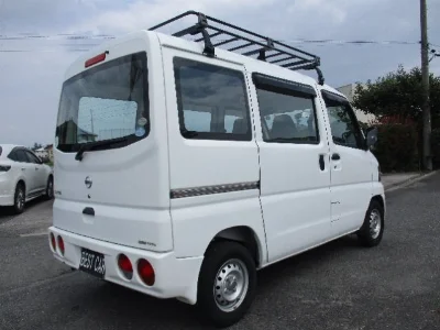 NISSAN CLIPPER VAN