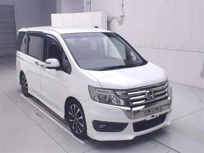 HONDA STEP WAGON