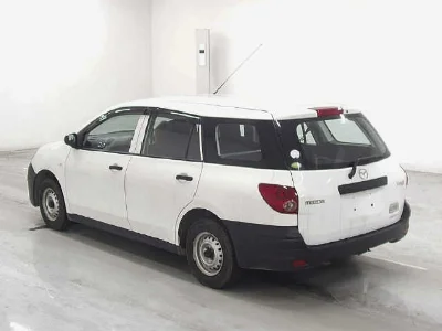 MAZDA FAMILIA VAN