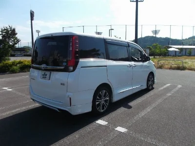 TOYOTA ESQUIRE