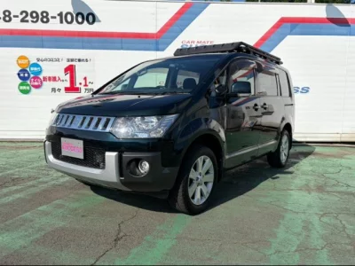 MITSUBISHI DELICA D5