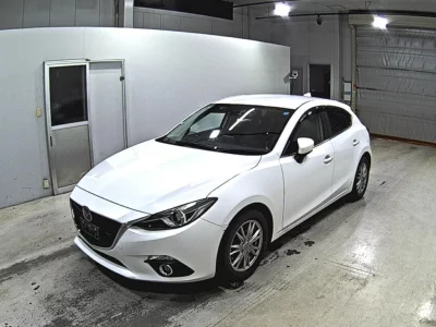 MAZDA AXELA