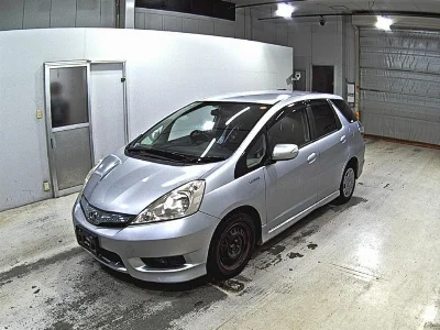 HONDA FIT SHUTTLE