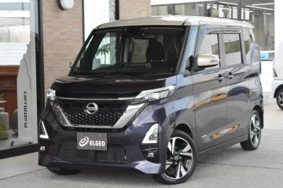 NISSAN ROOX