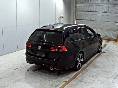 VOLKSWAGEN GOLF R VALIANT