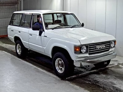 TOYOTA LAND CRUISER