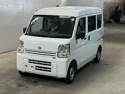 NISSAN CLIPPER VAN