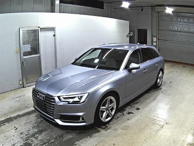 AUDI A4 AVANTE