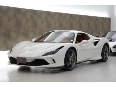 FERRARI F8 SPIDER