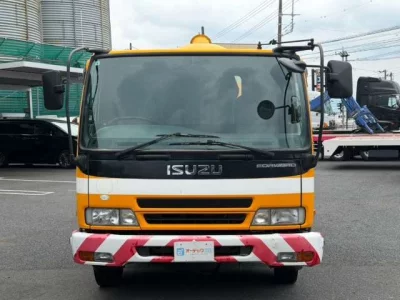 ISUZU FORWARD