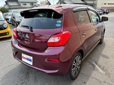 MITSUBISHI MIRAGE