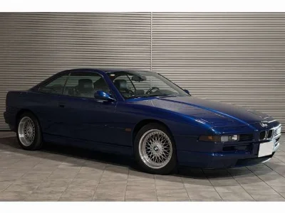 BMW 8 SERIES