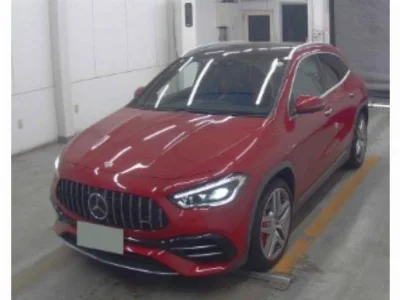 MERCEDES BENZ GLA
