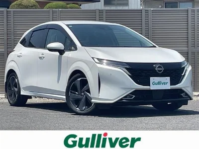 NISSAN AURA