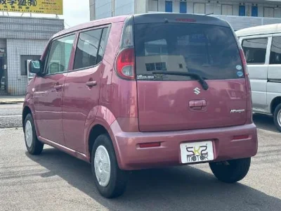 SUZUKI MRWAGON