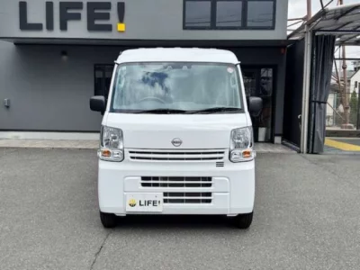 NISSAN CLIPPER VAN