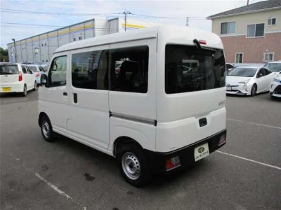 DAIHATSU HIJET VAN