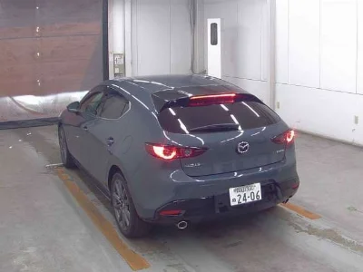 MAZDA MAZDA3 FASTBACK