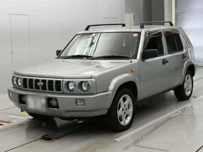 NISSAN RASHEEN