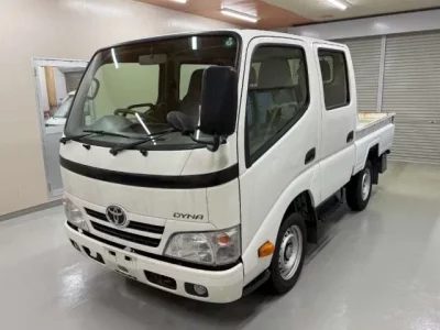 TOYOTA DYNA