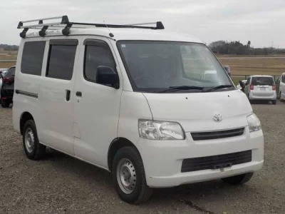 TOYOTA TOWN ACE VAN