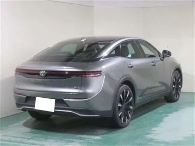 TOYOTA CROWN CROSSOVER