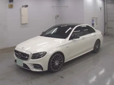 MERCEDES BENZ E CLASS
