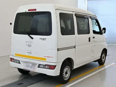 DAIHATSU HIJET VAN
