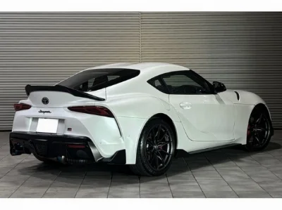 TOYOTA SUPRA