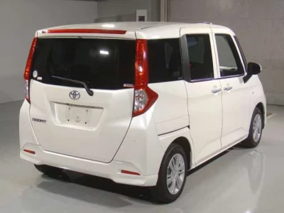 TOYOTA ROOMY 2022 с аукциона, 1000cc, пробег 54 000 км
