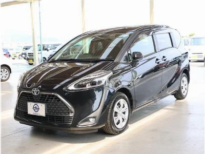 TOYOTA SIENTA 2020 с аукциона, 1500cc, пробег 51 000 км