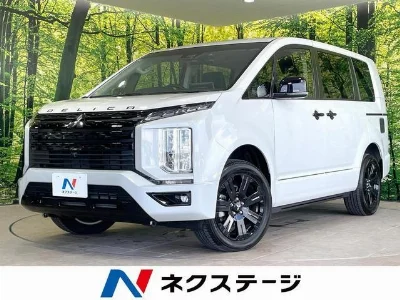MITSUBISHI DELICA D5