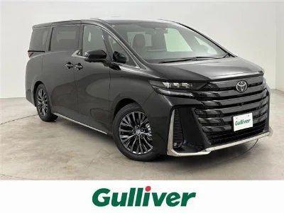 TOYOTA VELLFIRE 2023 с аукциона, 2500cc, пробег 34 000 км