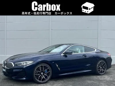 BMW 8 SERIES