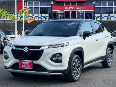 SUZUKI FRONX 2024 с аукциона, 1500cc, пробег 10 000 км