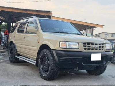 ISUZU WIZARD