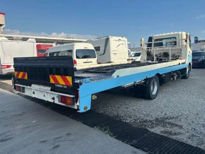 MITSUBISHI FUSO FIGHTER