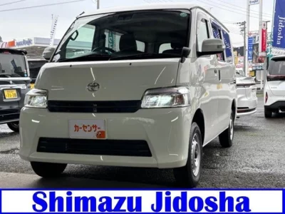 TOYOTA TOWN ACE VAN 2021 с аукциона, 1500cc, пробег 77 000 км