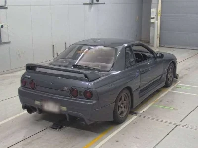 NISSAN SKYLINE