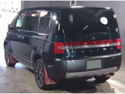 MITSUBISHI DELICA D5 2018 с аукциона, 2200cc, пробег 68 000 км