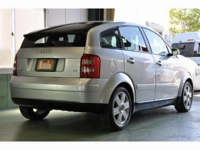 AUDI A2