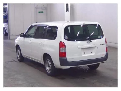 TOYOTA SUCCEED