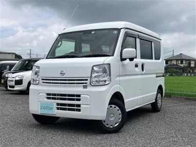 NISSAN CLIPPER VAN
